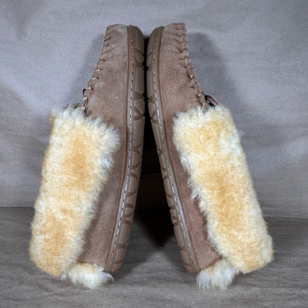 L.L. Bean lamb fur lined leather moccasin slippers women's size 9 brand new - Picture 5 of 12